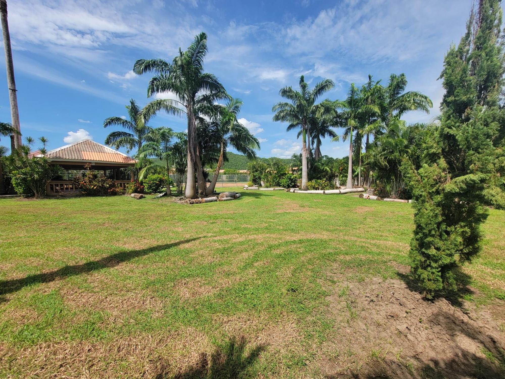 Comfortable Strategic Lodging Quarters Spanish Town Экстерьер фото