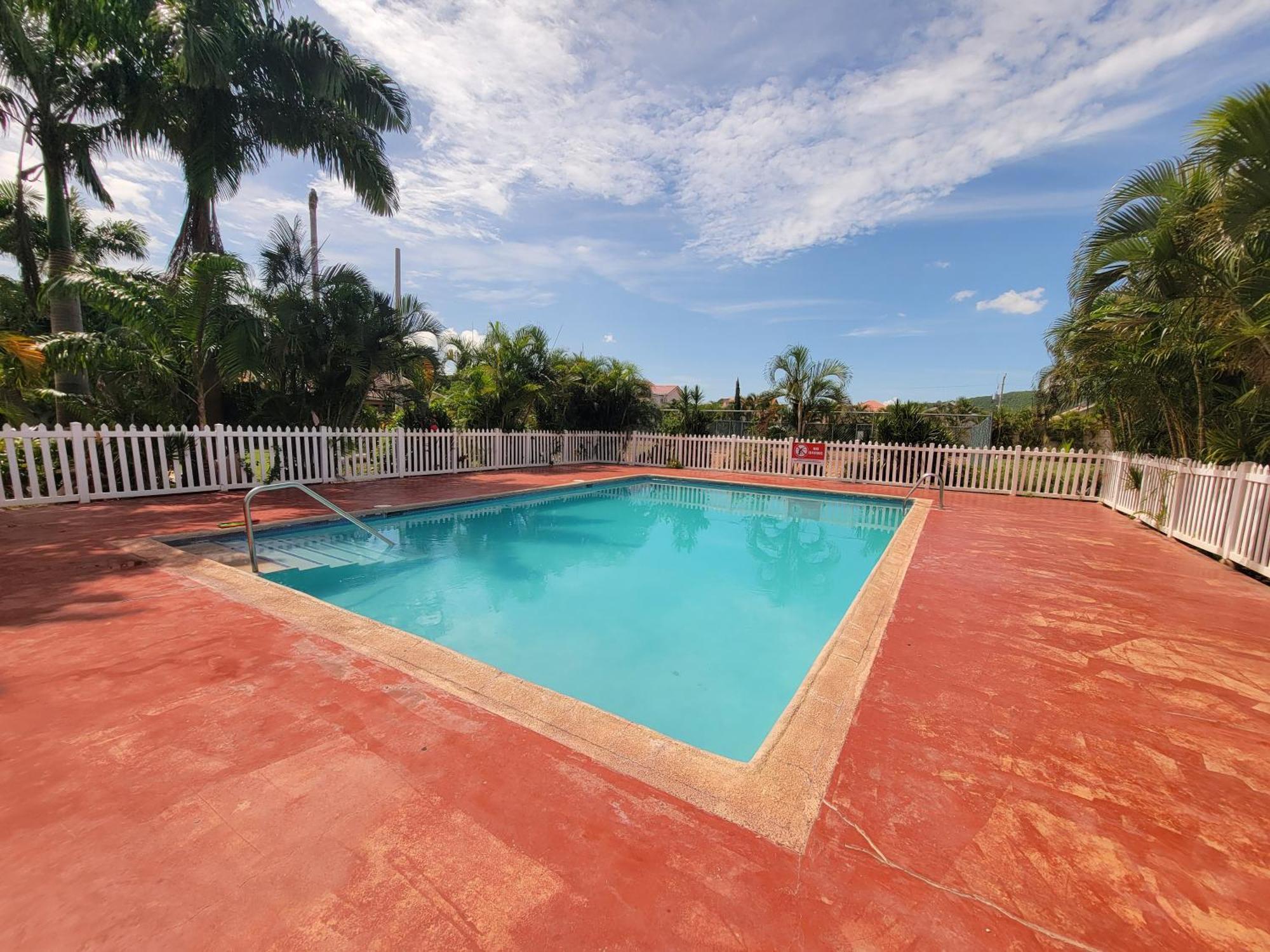 Comfortable Strategic Lodging Quarters Spanish Town Экстерьер фото